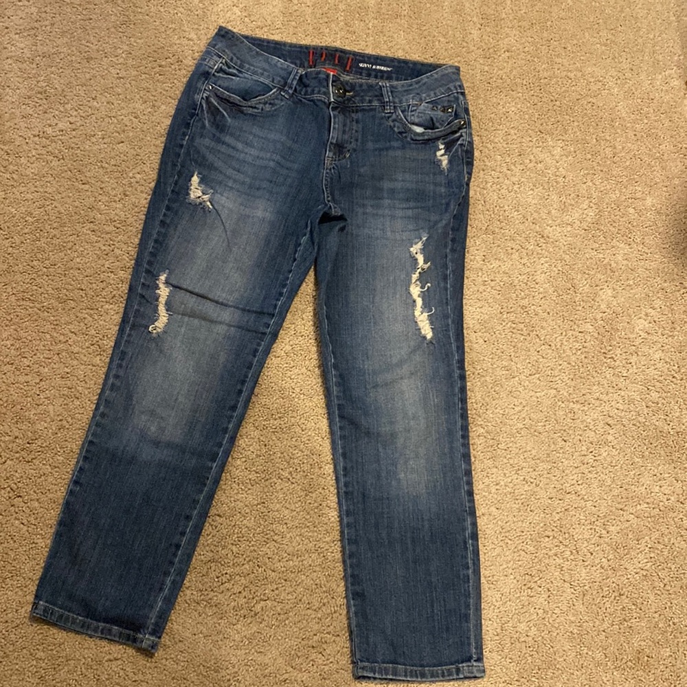 Elle jeans